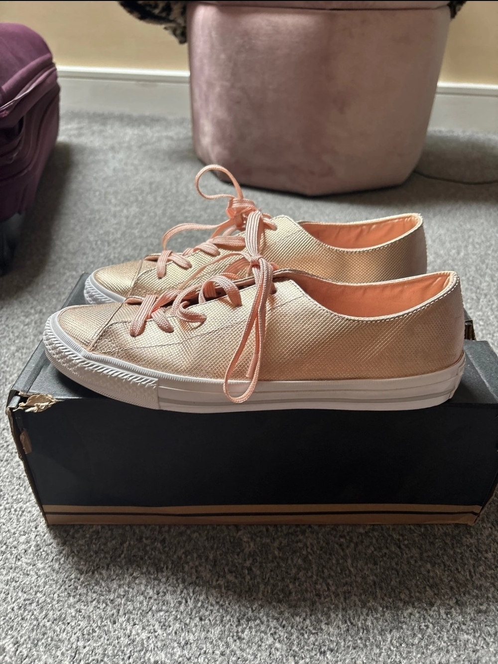 Converse All Star Low Top Sneakers - Gold